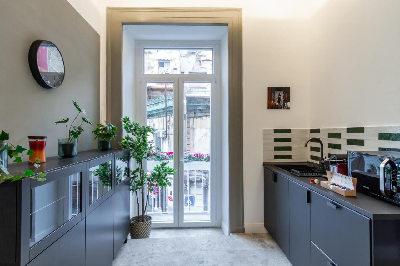 Naos Bed & Breakfast Napoli Bagian luar foto