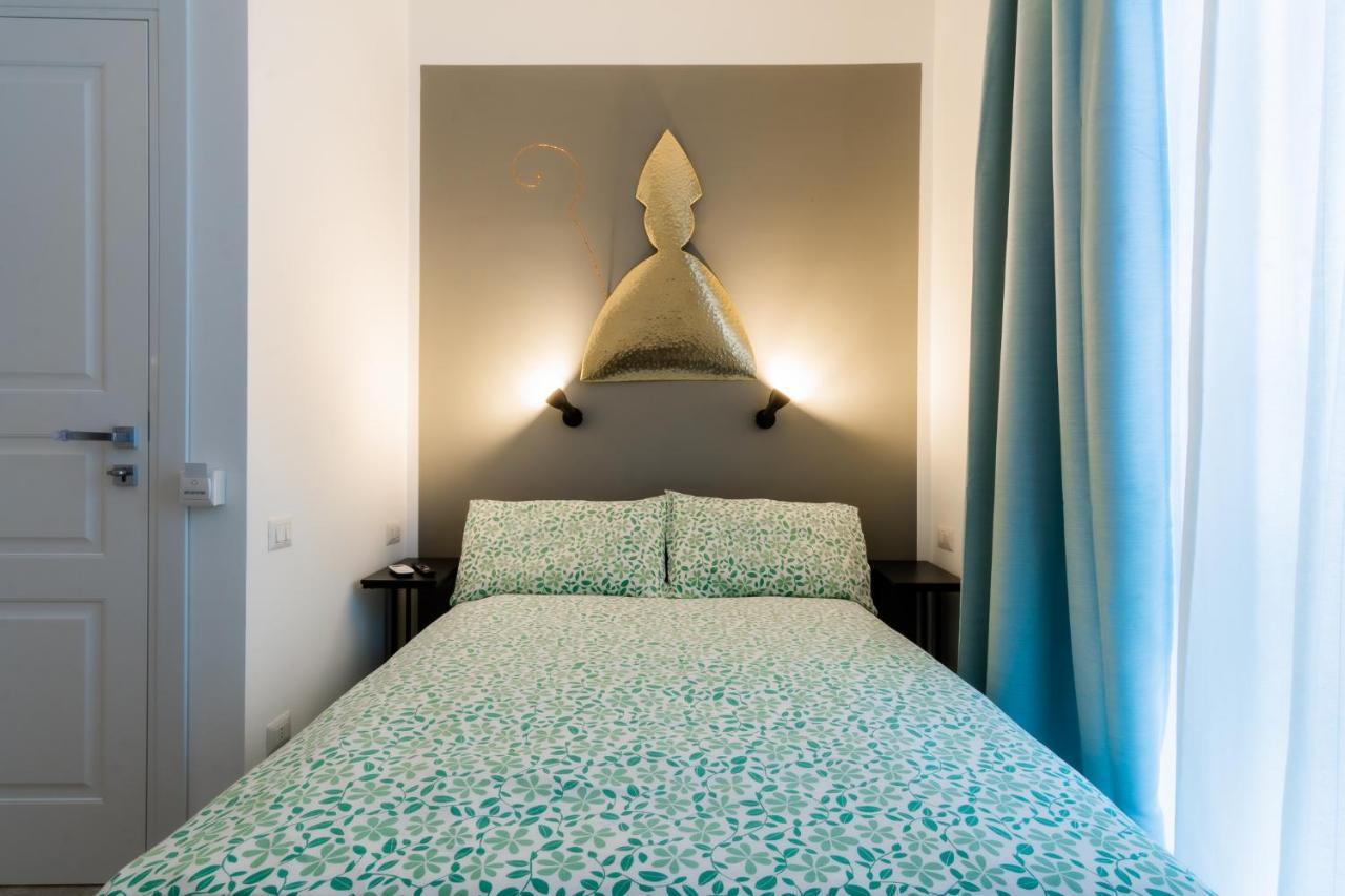 Naos Bed & Breakfast Napoli Bagian luar foto